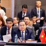 1709 chu tich quoc hoi aipa