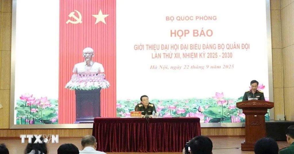 Đại hội đại biểu Đảng bộ Quân đội lần thứ XII diễn ra từ ngày 29/9-2/10 1 2209 hop bao dai hoi dang bo quan doi