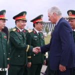 bi thu thu nhat chu tich nuoc cuba miguel diaz canel tham bao tang lich su quan su viet nam 8247356 10
