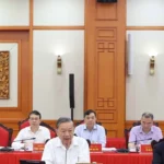 bo chinh tri voi ban thuong vu dang uy quoc hoi 12