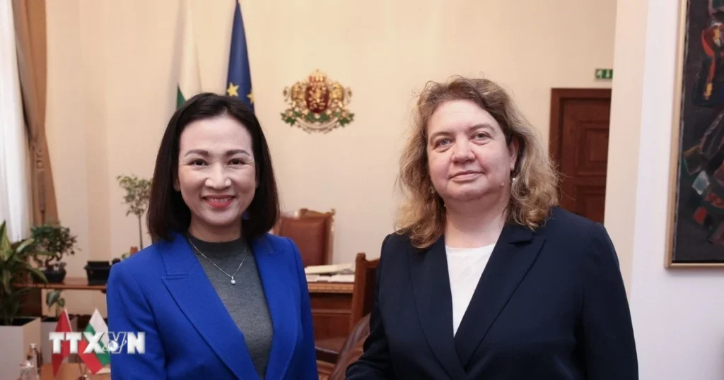 Bulgaria luôn dành tình cảm yêu mến và đặc biệt coi trọng quan hệ với Việt Nam 1 bulgaria viet nam 8276552