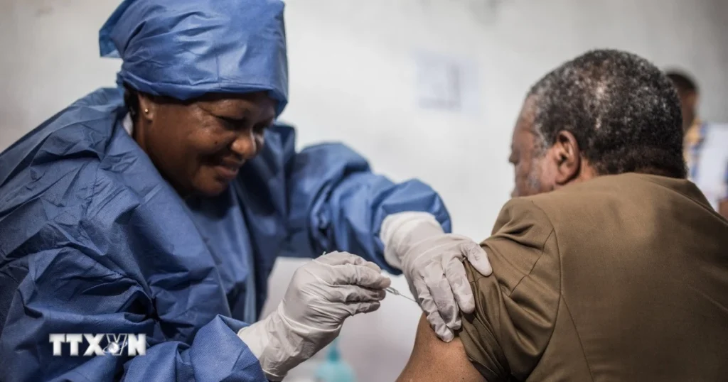 chdc congo trien khai tiem vaccine phong benh ebola