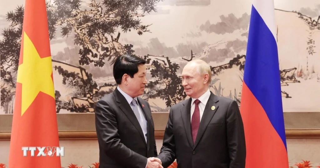 Chủ tịch nước Lương Cường hội kiến Tổng thống Nga Vladimir Putin 1 chu tich nuoc luong cuong tong thong nga putin 2