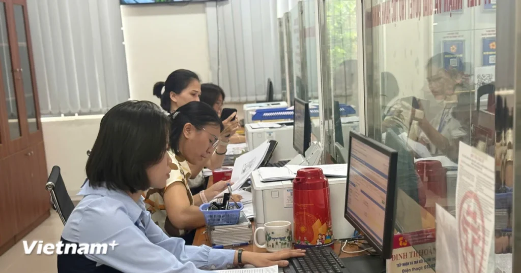 Tiếp tục cắt giảm thủ tục Trung ương, tăng phân cấp, phân quyền cho địa phương 1 hanh chinh1