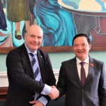 nguyen khac dinh resize