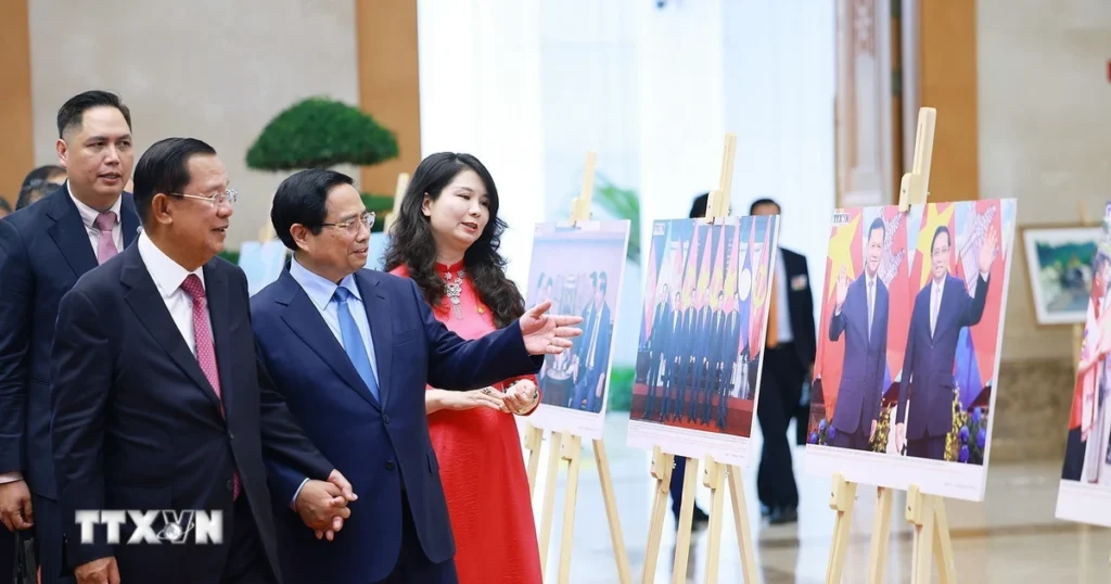Thủ tướng hội kiến Chủ tịch Đảng Nhân dân, Chủ tịch Thượng viện Campuchia Hun Sen 1 thu tuong chu tich thuong vien campuchia hun sen 4