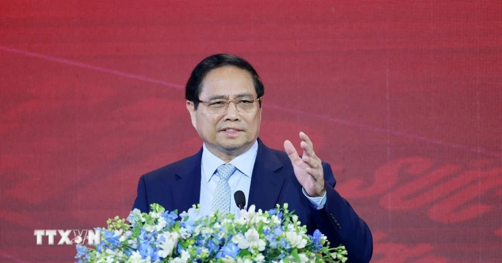 thu tuong du phien doi thoai cap cao dien dan kinh te tu nhan viet nam 2025 10