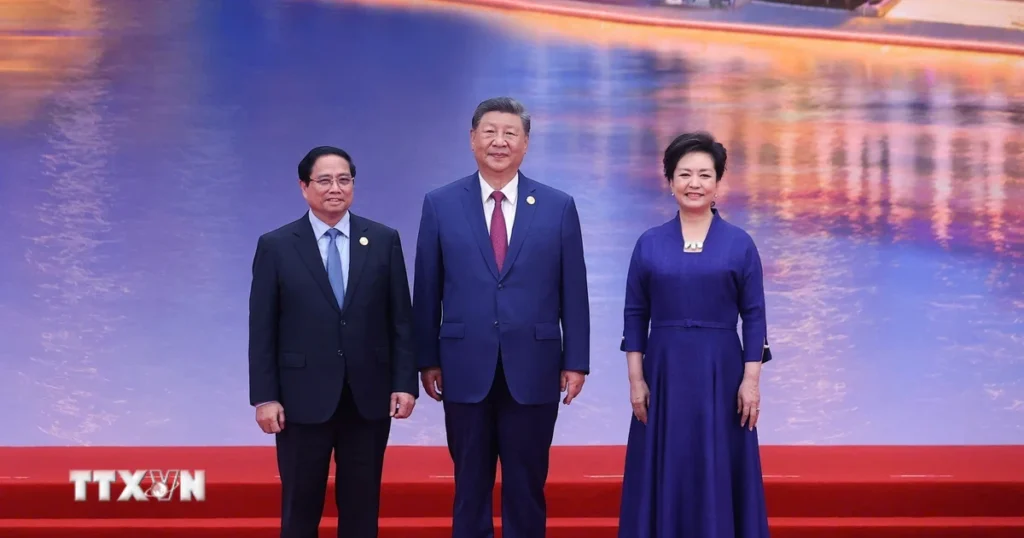 Thủ tướng Phạm Minh Chính dự chiêu đãi các trưởng đoàn tham dự SCO 2025 1 thu tuong pham minh chinh du chieu dai cac truong doan tham du sco 2025 8247426 5