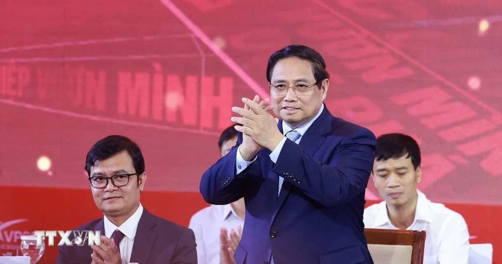 Thủ tướng dự Phiên đối thoại cấp cao Diễn đàn Kinh tế tư nhân Việt Nam 2025 1 thu tuong vpsf 2025 1
