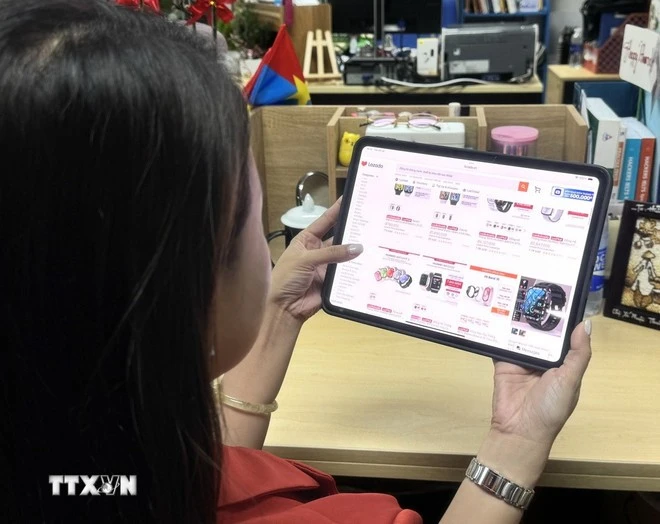 Ủy ban Cạnh tranh Quốc gia tiếp nhận hơn 12.000 phản ánh từ người tiêu dùng 1 thuong mai dien tu 1