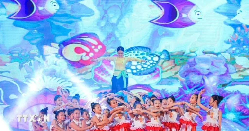 Chủ tịch nước gửi Thư chúc Tết Trung thu 2025 tới các cháu thiếu niên, nhi đồng 1 le hoi trung thu nam 2025 0310