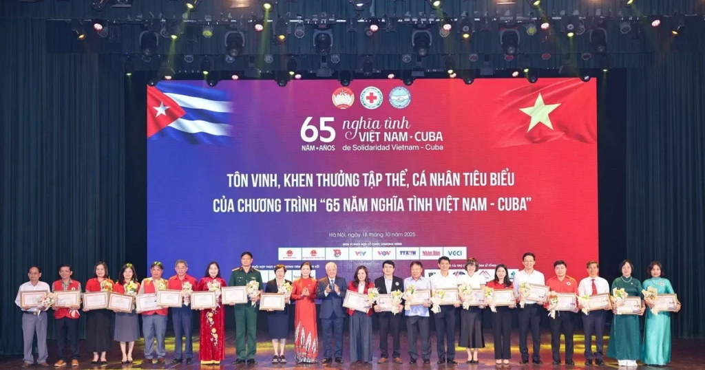 Tổng kết chương trình “65 năm nghĩa tình Việt Nam-Cuba” 1 ttxvncuba 3 resize