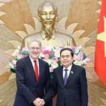 2810 chu tich quoc hoi viet nam duc