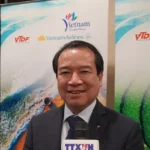 dua du lich viet nam den gan hon voi xu chuot tui