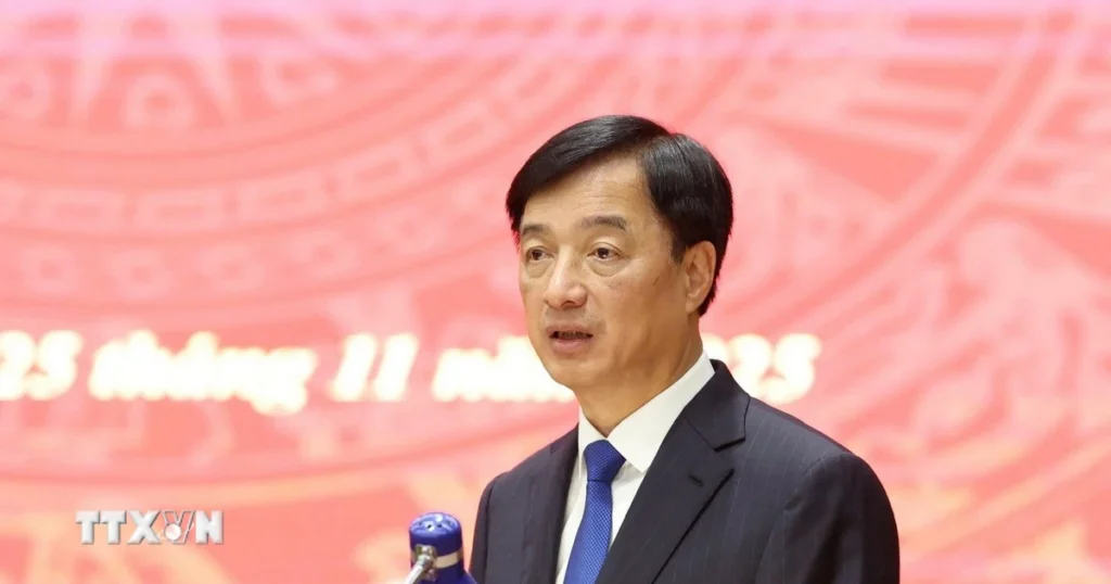 Hà Nội: Thống nhất mục tiêu tăng trưởng kinh tế năm 2026 từ 11% trở lên 1 ha noi