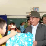 thuong truc ban bi thu tham nguoi dan vung lu xa dien dien tinh khanh hoa 3