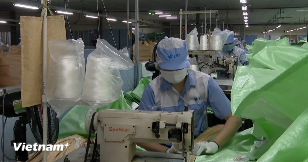Bức tranh PMI châu Á phân cực, Đông Nam Á tiếp tục là điểm sáng 1 phu tho san xuat cong nghiep 01