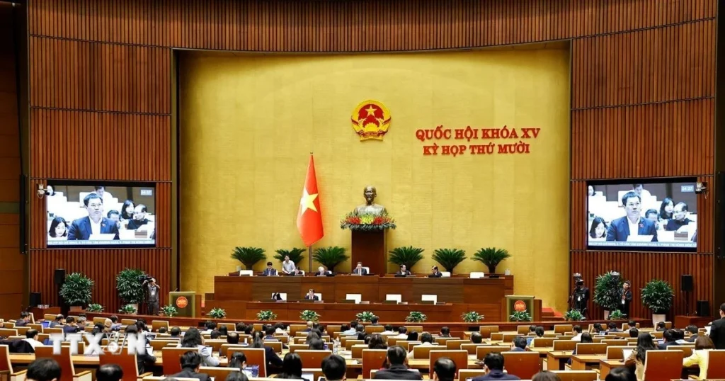Thông cáo báo chí số 35, Kỳ họp thứ 10, Quốc hội khóa XV 1 quoc hoi ngay 0412