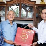2501 chu tich quoc hoi chuc tet nguyen lanh dao quoc hoi