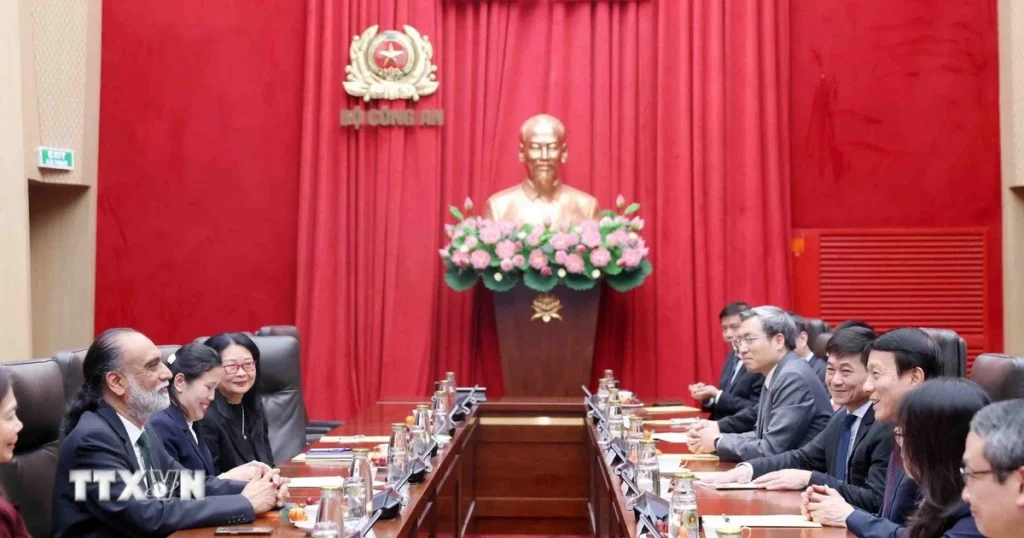bo cong an lien hop quoc
