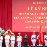 cuc canh sat giao thong don nhan huan chuong quan cong hang nhat 8518601 2