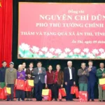 gia dinh chinh sach