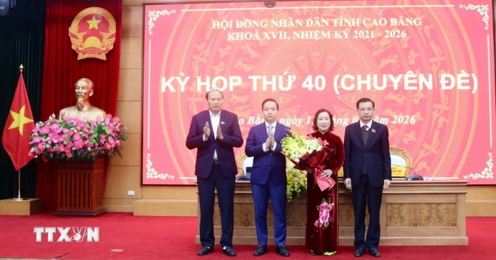 Bà Hà Nhật Lệ được bầu giữ chức Phó Chủ tịch Ủy ban Nhân dân tỉnh Cao Bằng 1 ha nhat le