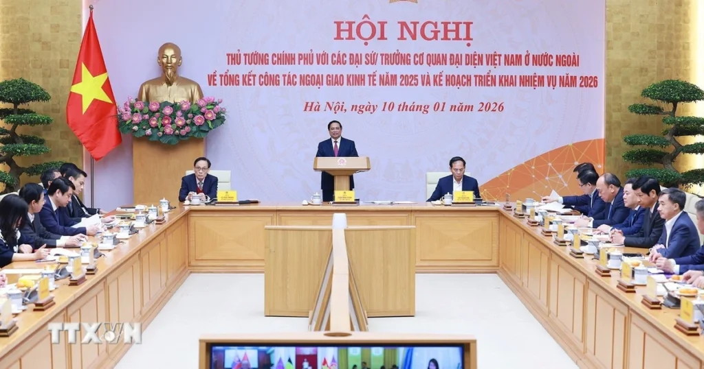thu tuong chu tri hoi nghi tong ket cong tac ngoai giao kinh te nam 2025 1001 1