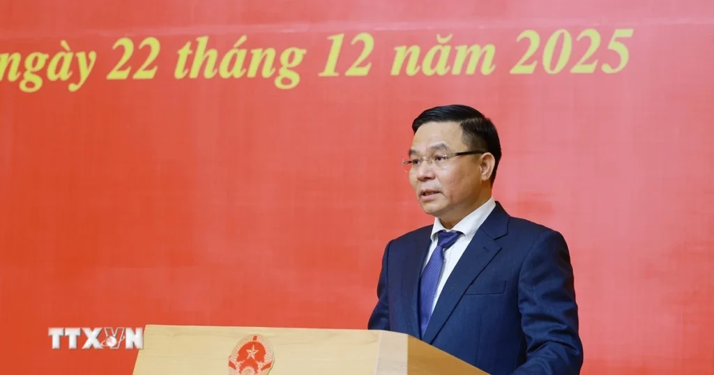 Giới thiệu Quyền Bộ trưởng Bộ Công Thương ứng cử đại biểu Quốc hội khóa XVI 1 thu tuong trao quyet dinh quyen bo truong bo cong thuong 8487318