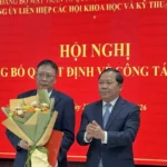 2702 chau minh son