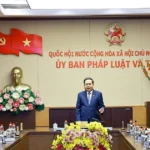 chu tich quoc hoi tran thanh man gap mat uy ban phap luat va tu phap 8603303 1