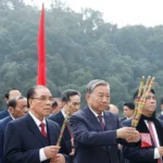 tong bi thu dang huong tuong niem chu tich ho chi minh tai khu di tich quoc gia dac biet pac bo 28