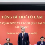 tong bi thu to lam gap go ba con cong dong va cac co quan dai dien viet nam tai hoa ky 1