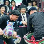 vna potal ngay hoi non song thong nhat cua dong bao cac dan toc tai lang van hoa du lich cac dan toc viet nam 6707626