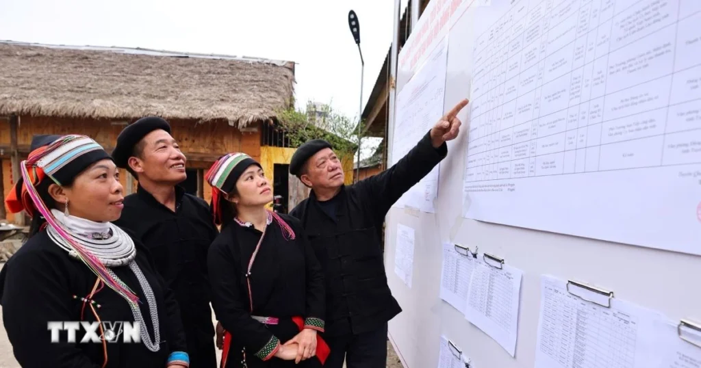 bau cu quoc hoi va hdnd da dang hoa cac hinh thuc thuc tuyen truyen bau cu tai tuyen quang truoc ngay hoi lon 0603 1 1