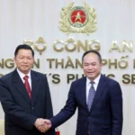 bo truong cong an lao tham va lam viec voi cong an thanh pho ha noi 2003 1