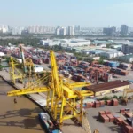boc do hang hoa container tan thuan cang sai gon 23 09 2005