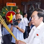 chu tich quoc hoi dang huong tai di tich lich su quoc gia nga ba giong 2