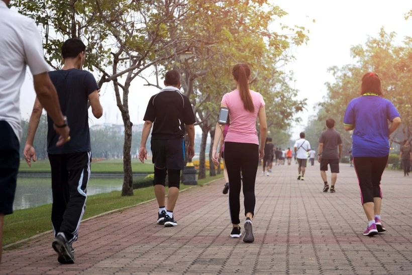 3 yếu tố đơn giản giúp duy trì sức khỏe và tuổi thọ lâu dài 1 di bo tim mach