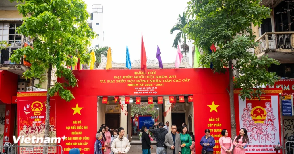 di tich hoan kiem ngay bau cu 9