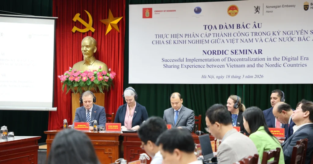 Các Đại sứ Bắc Âu tại Việt Nam chia sẻ kinh nghiệm về cải cách và chuyển đổi số 1 img 3871
