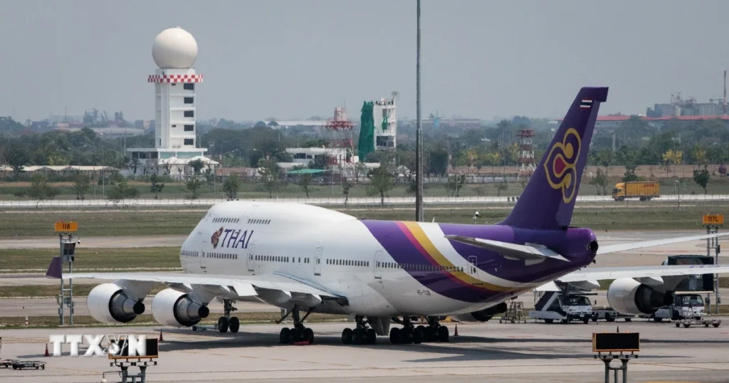 Nhiều nước đưa ra các biện pháp bình ổn giá nhiên liệu hàng không 1 thai airways dung bay den het thang 5 4571986
