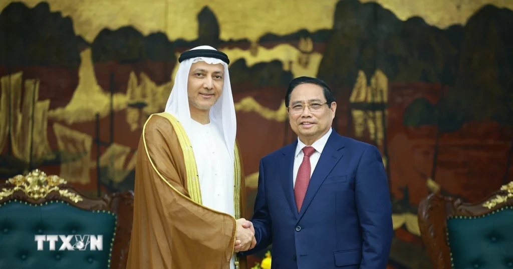 Thủ tướng đề nghị hiện thực hóa kết quả điện đàm với Tổng thống UAE 1 thu tuong tiep dai su cac tieu vuong quoc a rap thong nhat 8646396 2