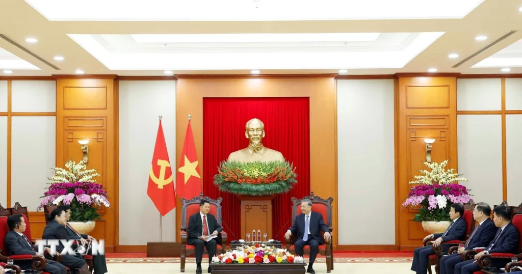 Tổng Bí thư Tô Lâm tiếp Bộ trưởng Bộ Công an Lào 1 tong bi thu to lam tiep bo cong an lao 2003 4