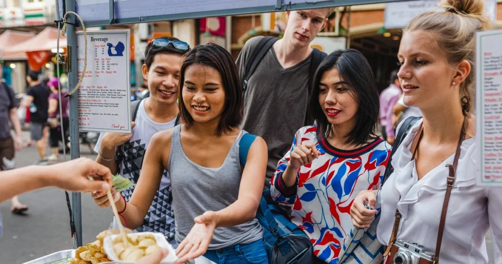 Du khách Việt lọt top "tín đồ” du lịch ẩm thực hàng đầu châu Á 1 ux credits bookingcom and gettyimages 962627050