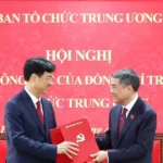 hoi nghi ban giao cong tac truong ban to chuc trung uong 0804 9