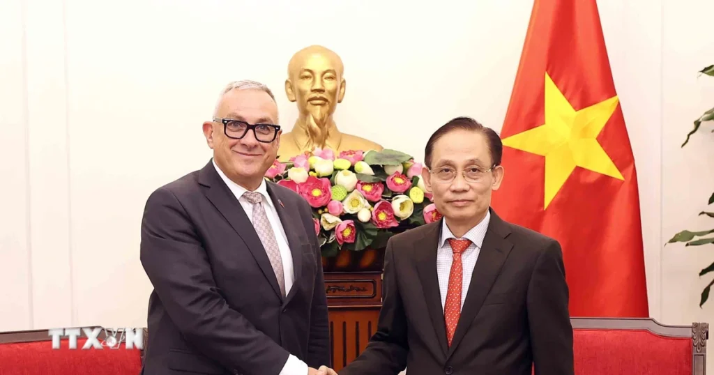 lehoai trung jozef sikela