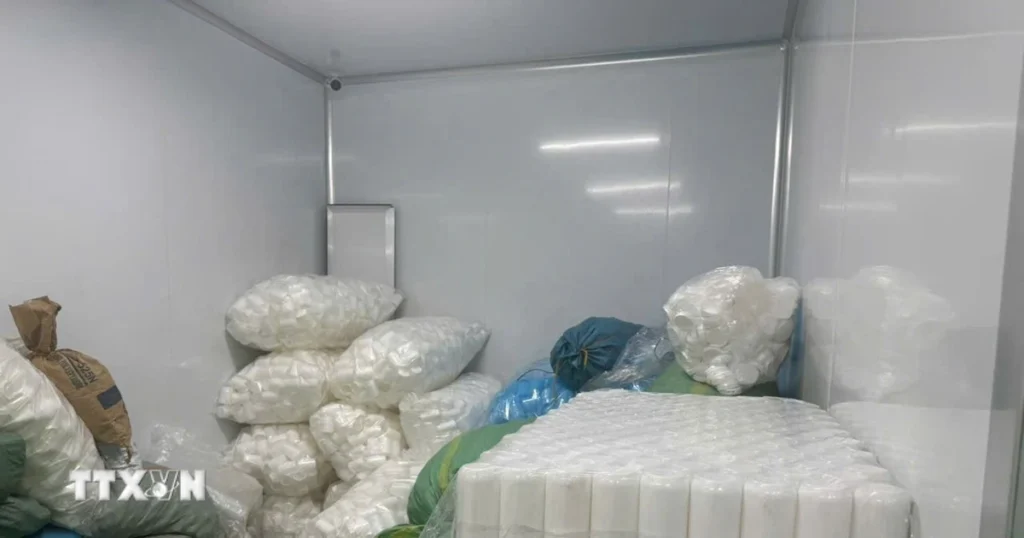 Công an Thành phố Hồ Chí Minh cảnh báo hiểm họa từ mỹ phẩm giả 1 my pham gia