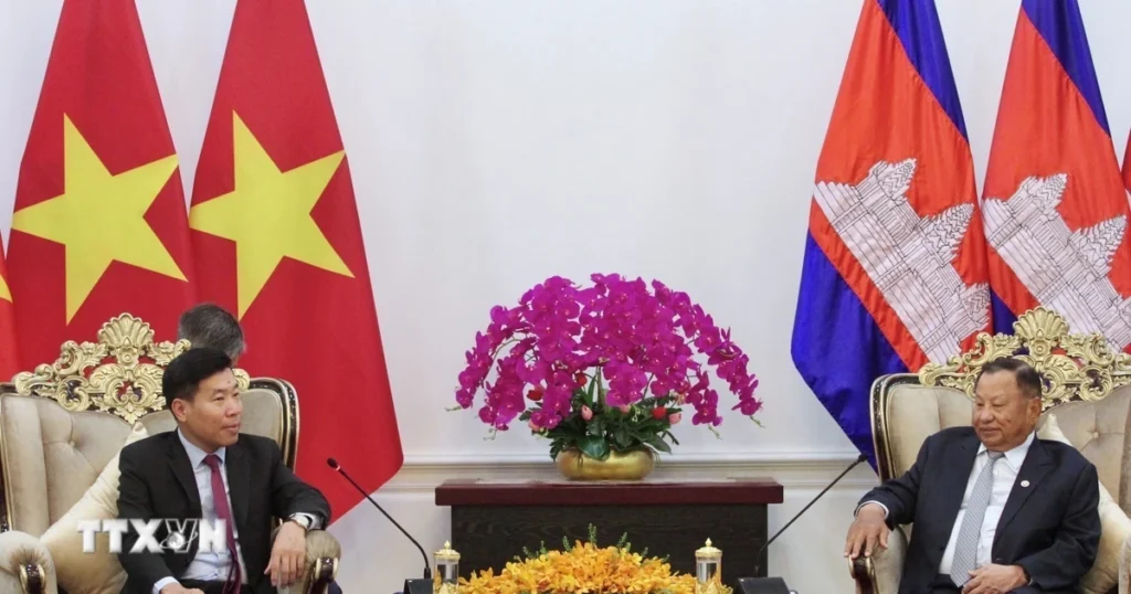 Thắt chặt quan hệ hợp tác, hữu nghị Việt Nam-Campuchia 1 that chat quan he hop tac huu nghi viet nam campuchia 8672014 1