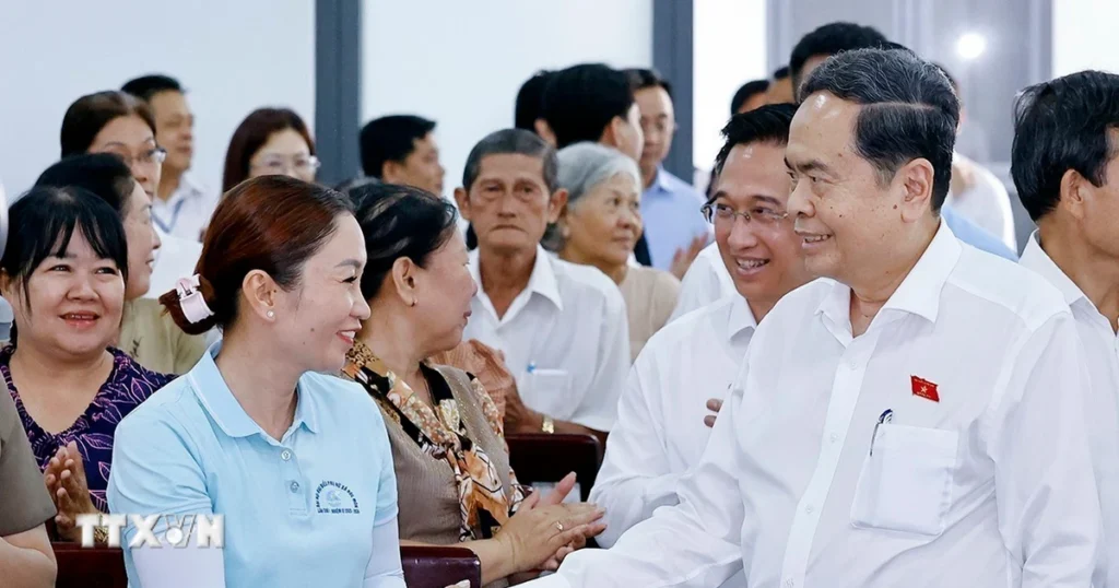Chủ tịch Quốc hội Trần Thanh Mẫn tiếp xúc cử tri Thành phố Hồ Chí Minh 1 0405 chu tich quoc hoi tiep xuc cu tri tp ho chi minh 3